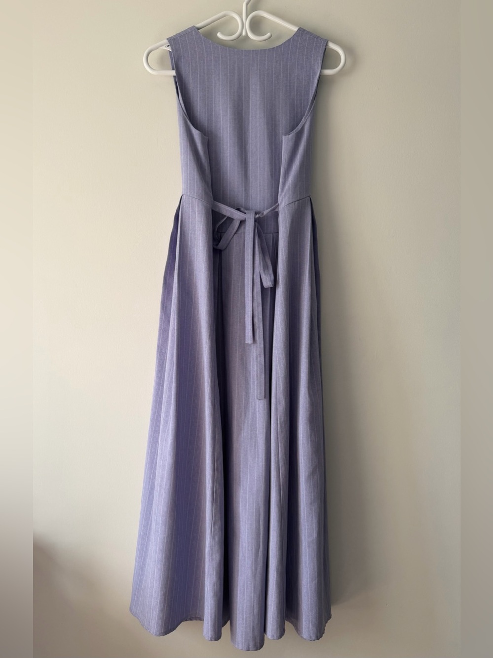 Purple Pleated Sleeveless Maxi Dress - Picture 3 of 6